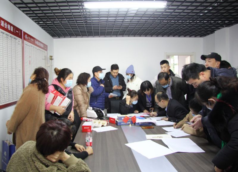 huge crowds of people，panic buying丨Direct attack on the hot opening scene of Longgang yudeyuan!