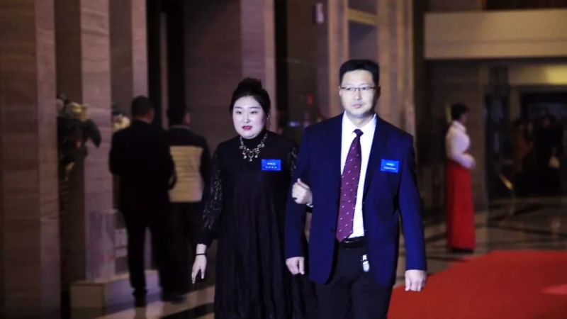 “感恩相伴?筑夢(mèng)同行”——龍港集團(tuán)2019新春年會(huì)盛大舉行！