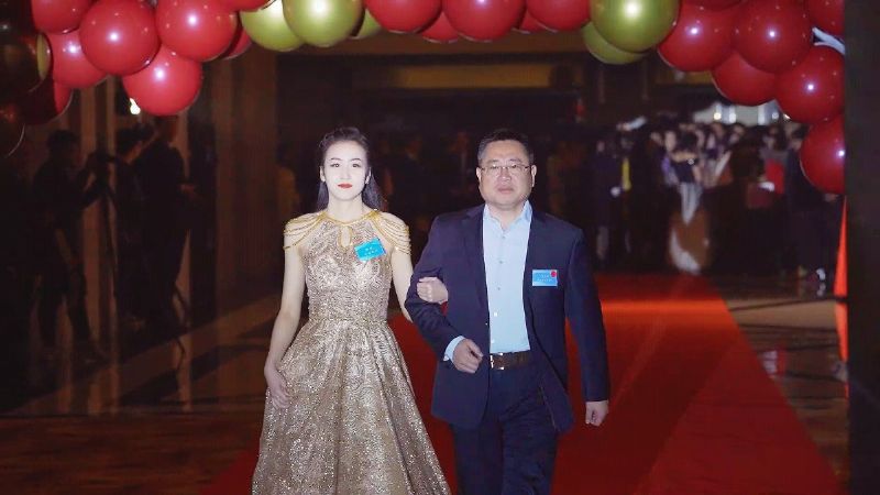 “凝心聚力 ·砥礪前行”— 龍港集團(tuán)2020新春年會完美收官！