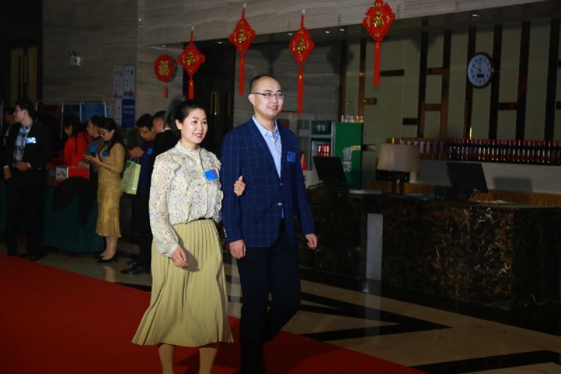 “凝心聚力 ·砥礪前行”— 龍港集團(tuán)2020新春年會完美收官！