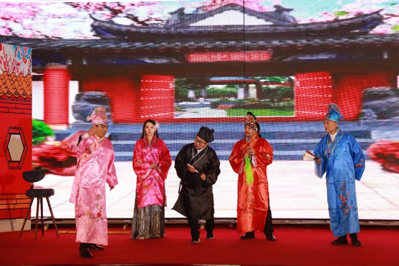 “凝心聚力 ·砥礪前行”— 龍港集團(tuán)2020新春年會完美收官！