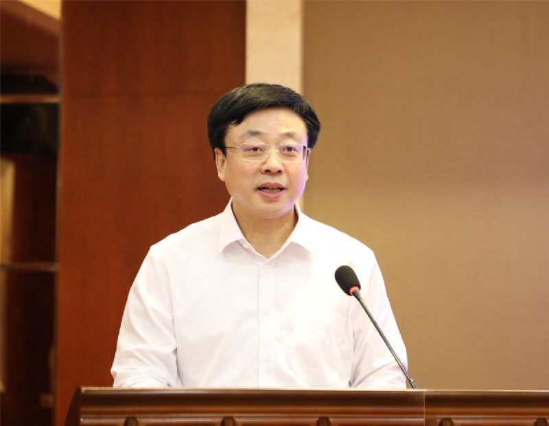 濰坊龍港集團董事長王敬偉榮獲“風(fēng)箏都zui美科技工作者”！