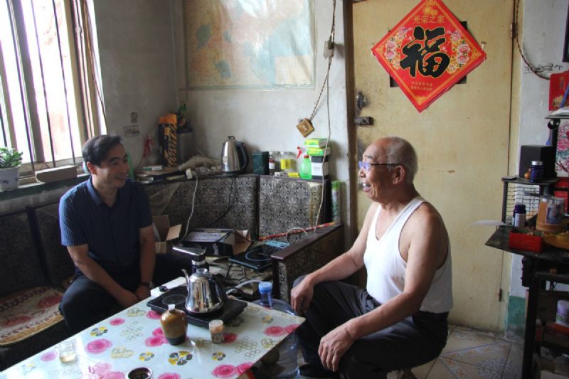情系老黨員，慰問暖人心——新生代企業(yè)家代表、龍港集團(tuán)常務(wù)副總經(jīng)理王敬武走訪慰問老黨員